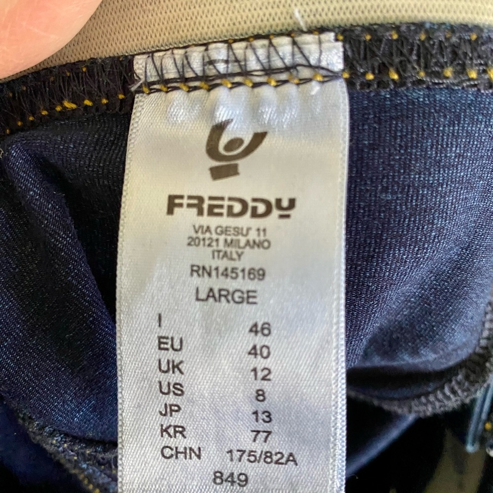 Freddy  WR.UP Blue stonewash Denim shaping pants. - Picture 5 of 7